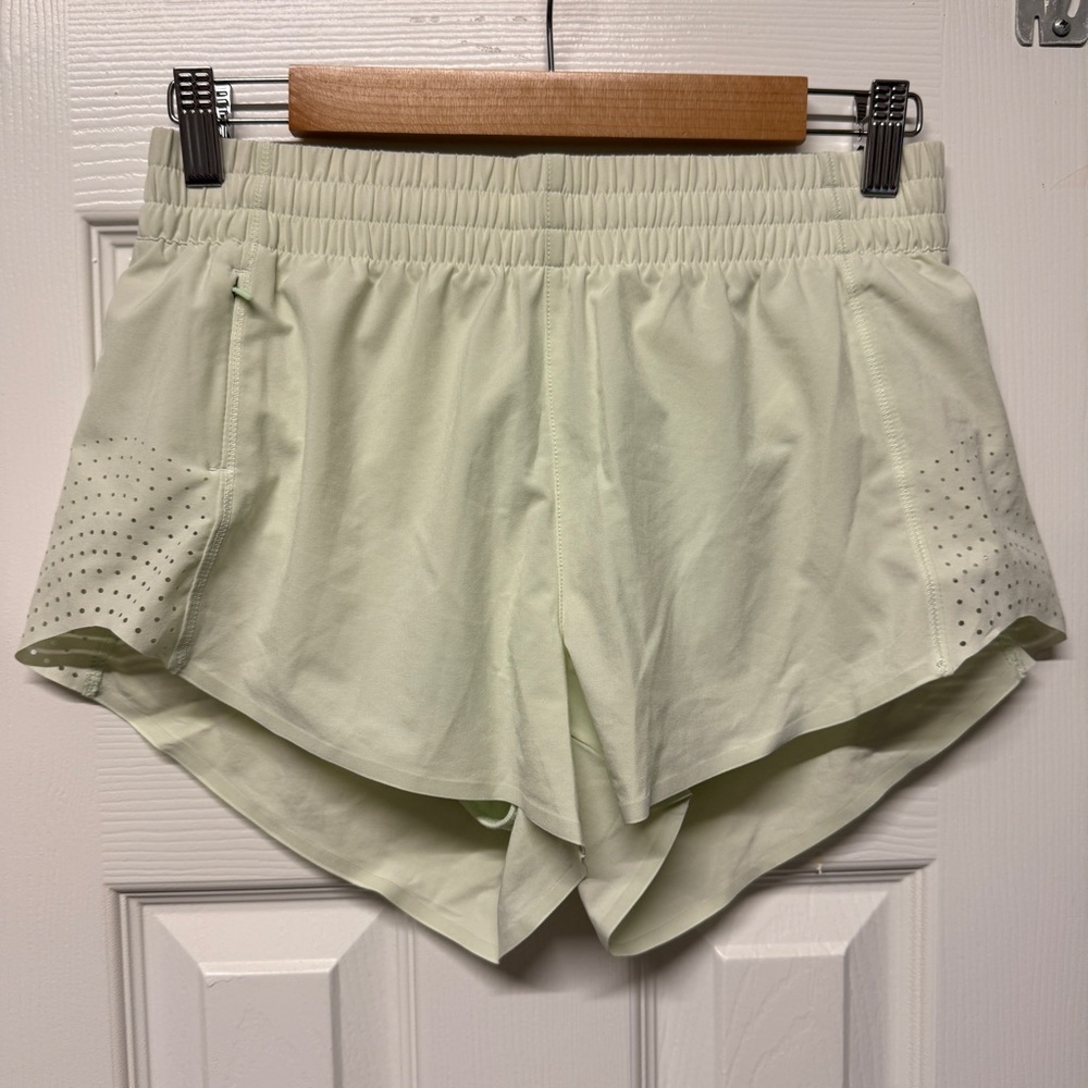 Athleta| EUC Calypso Green Hustle 3” Athletic Shorts in Size Small - Picture 3 of 8